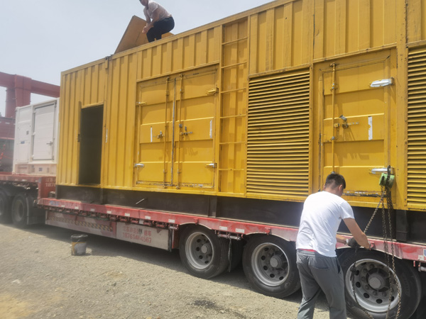 延津除了负载情况和发动机维护,还有哪些因素会影响 200kw 柴油发电机的油耗?